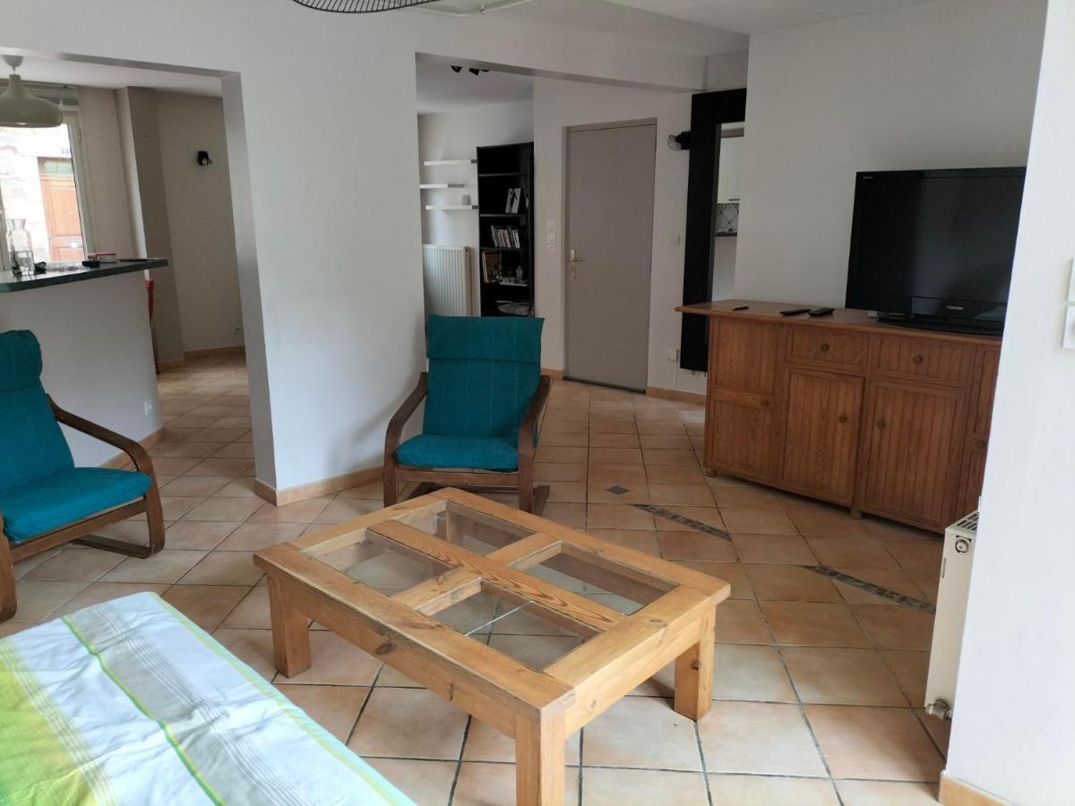 לאניון Appartement Au Centre Ville Avec Un Beau Jardin Prive מראה חיצוני תמונה